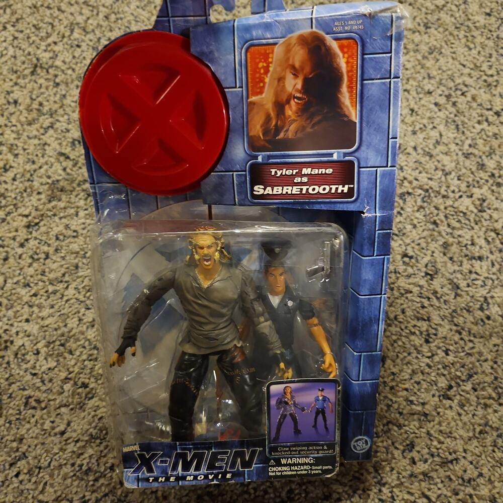 Marvel X-Men Sabertooth - Picture 1 of 2